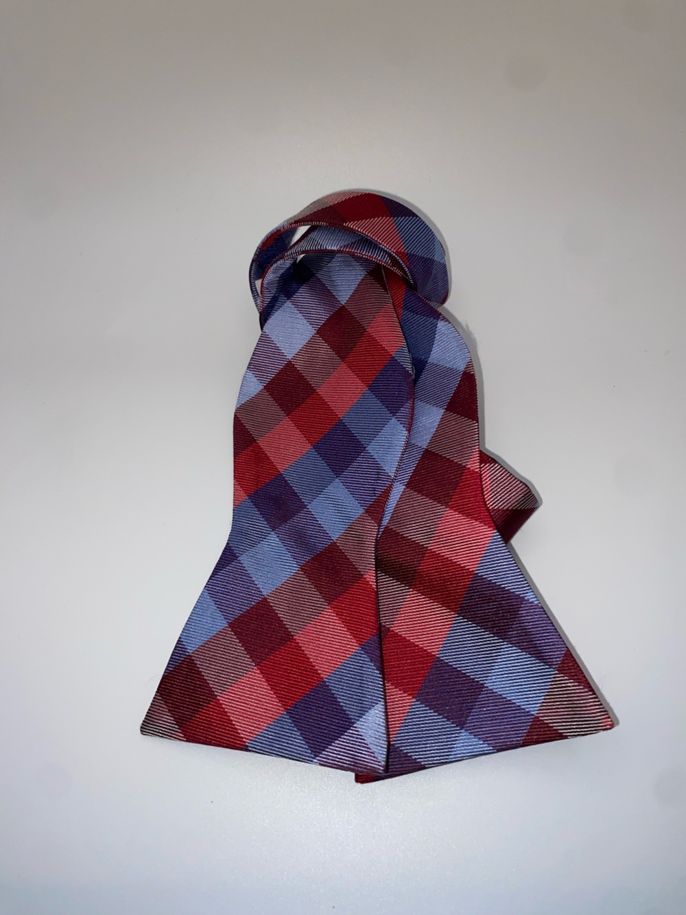 Mens Izod Bow Tie 100% Silk Red Blue Plaid Self-Tie